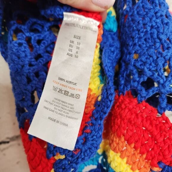 Pretty Little Thing Women's Multicolor Crochet Halter Cropped Top Size 6 - Picture 10 of 10